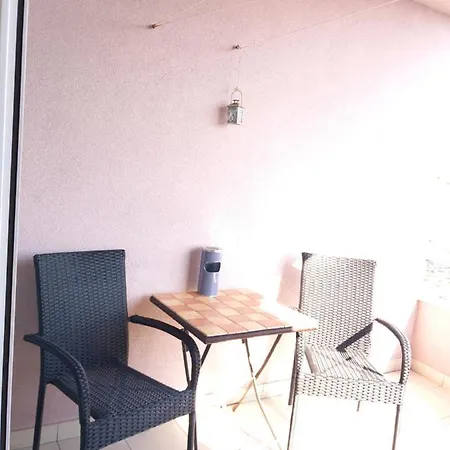 Apartment Inna With Free Garage Parking