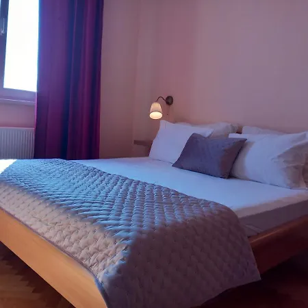 Apartamento Inna With Free Garage Parking *